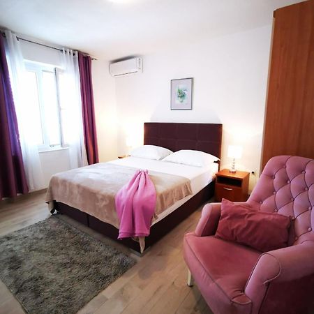 Apartment D&M1 Makarska Exterior photo